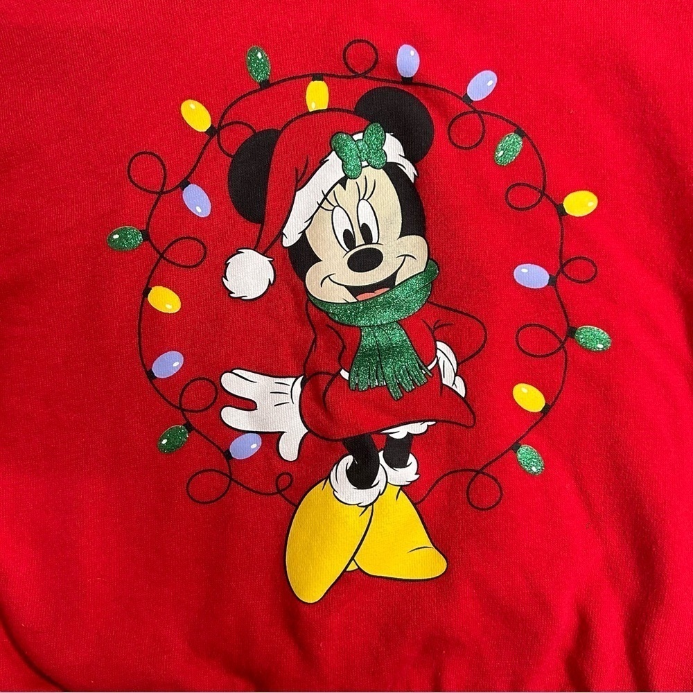 Disney Girl's Size S 6/6X Minnie Mouse Red Christmas Long Sleeve Sweatshirt.